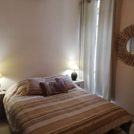 Orange: Appartement Pratique Et Idealement Place Оранж Экстерьер фото